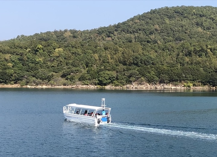 WWF海下灣生態遊[透明號]玻璃底船